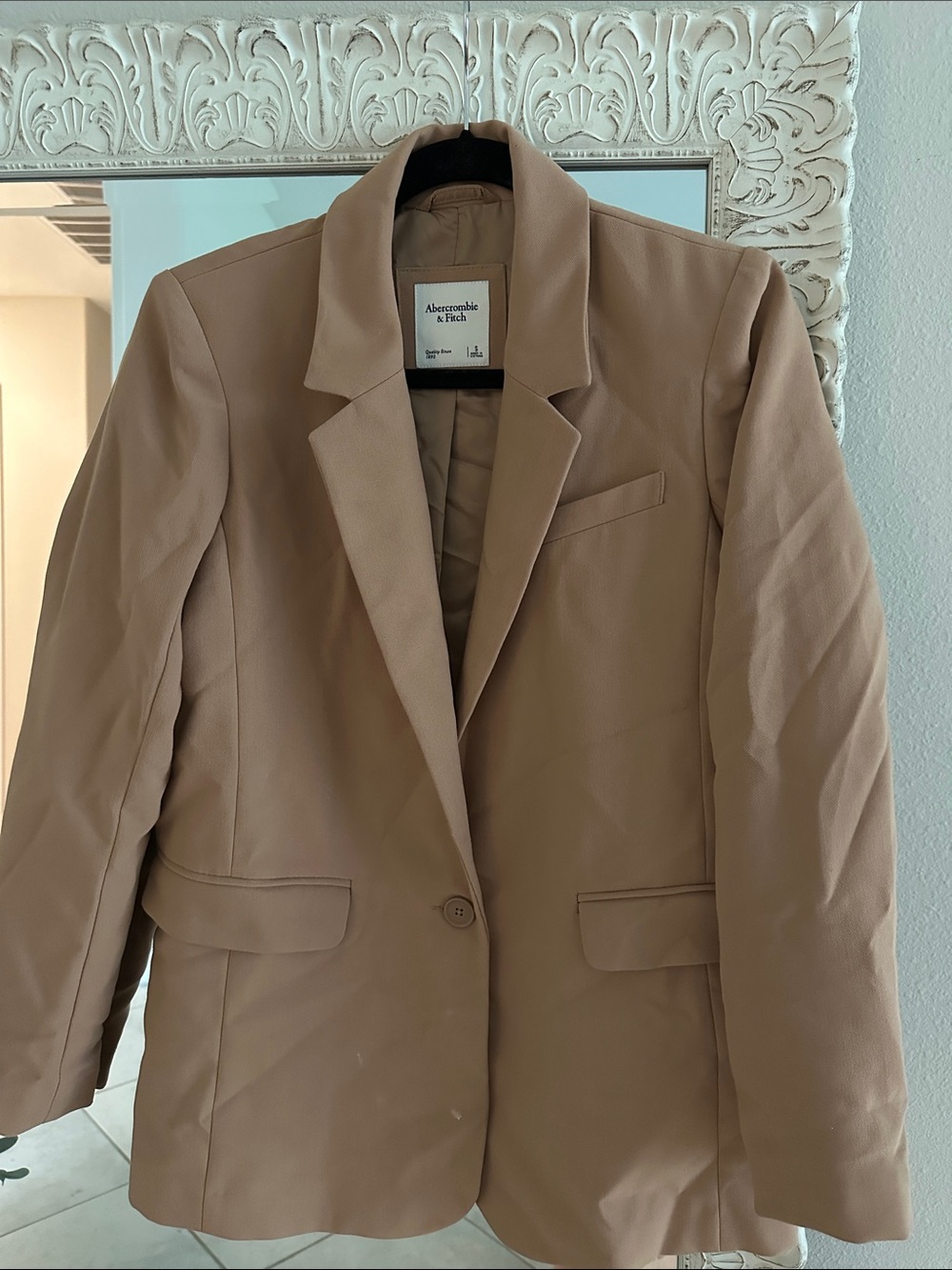 Abercrombie Tan Single-Button Blazer